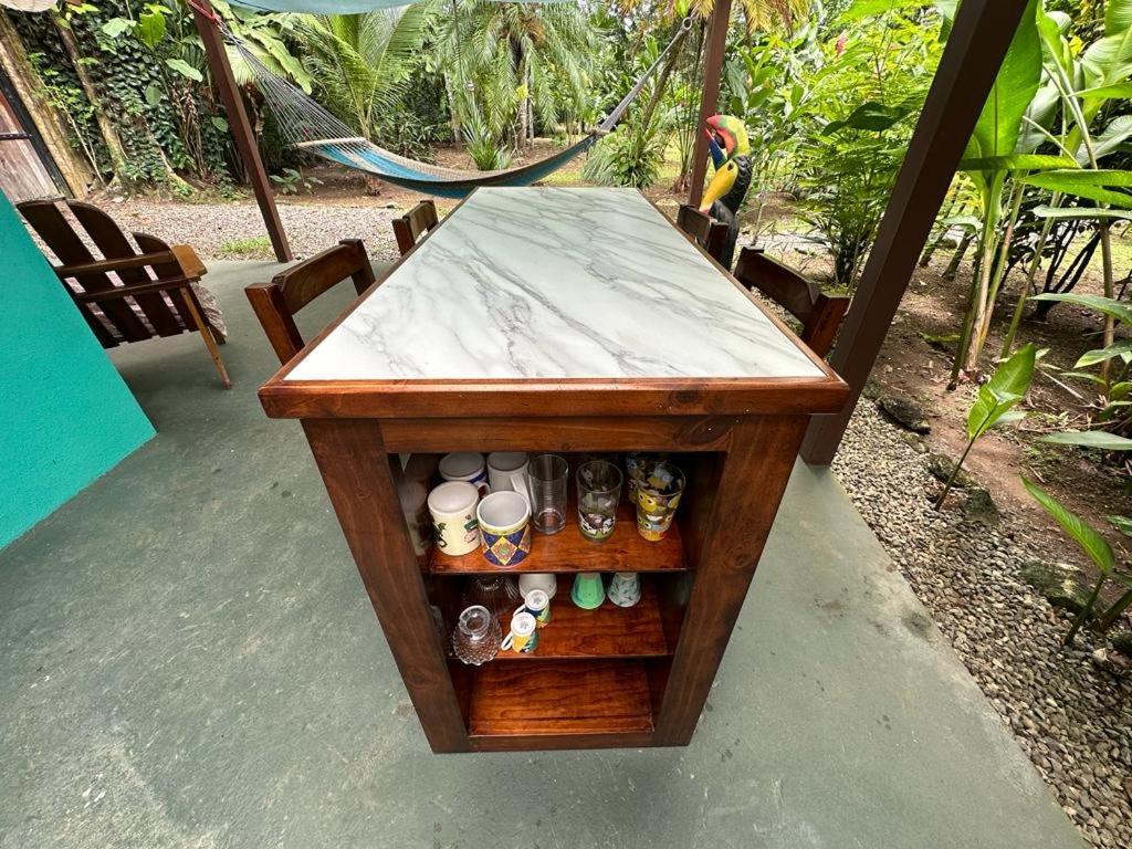 Mono Azul Cahuita Villa Exterior photo